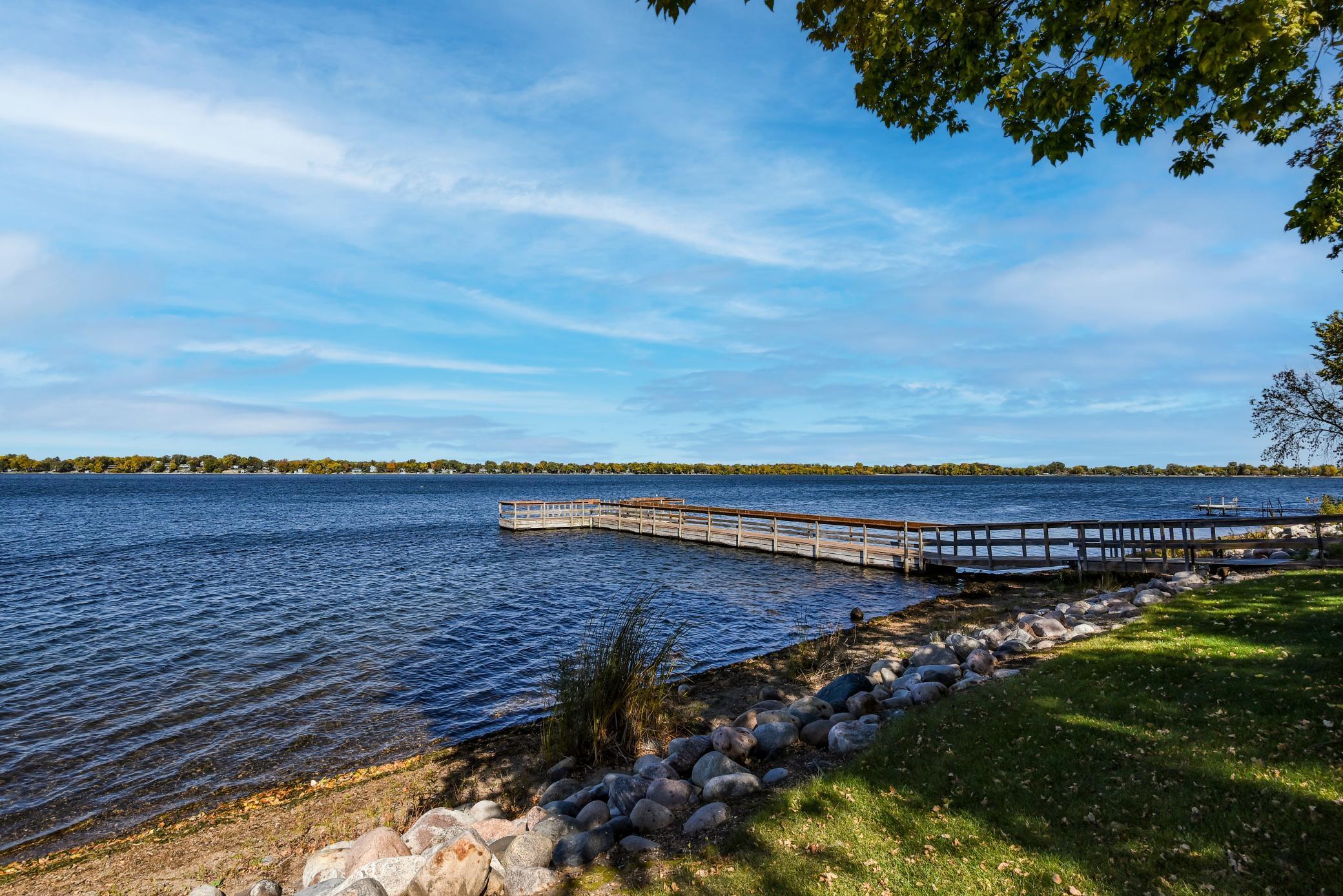 440 Valley Drive W Annandale MN 55302