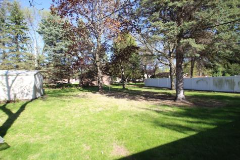 848 Dellwood Street S Cambridge MN 55008