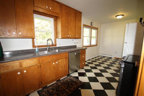 848 Dellwood Street S Cambridge MN 55008
