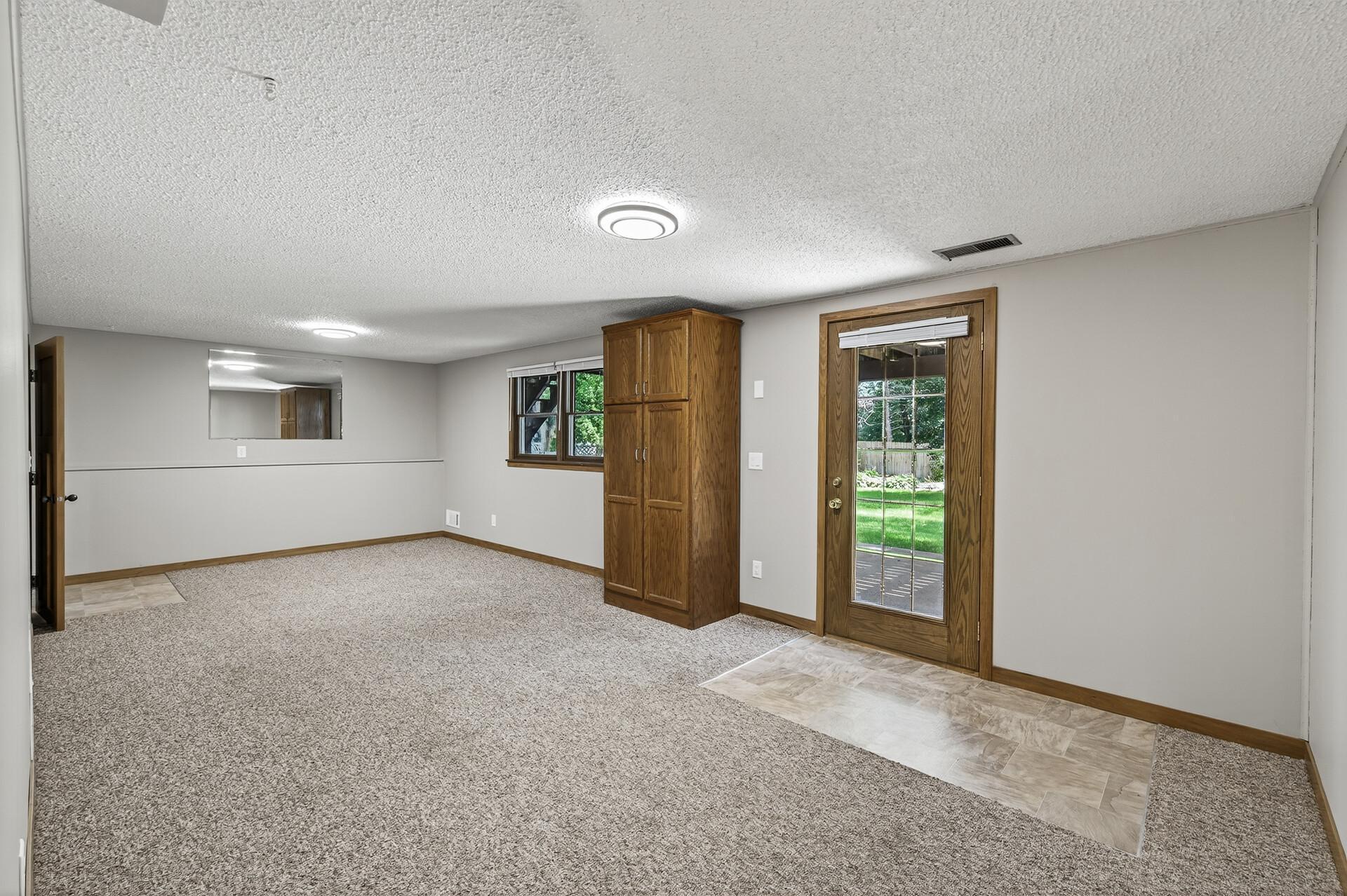 1224 8th Lane Anoka MN 55303