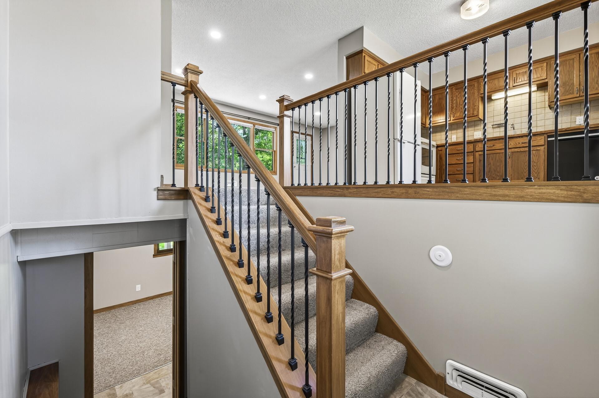 1224 8th Lane Anoka MN 55303