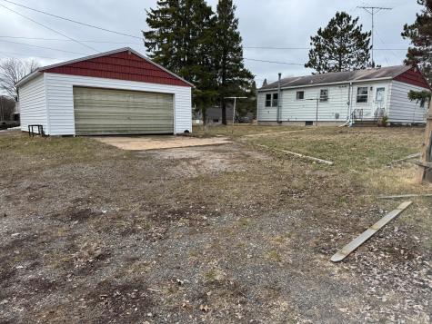 512 Memorial Drive Buhl MN 55713