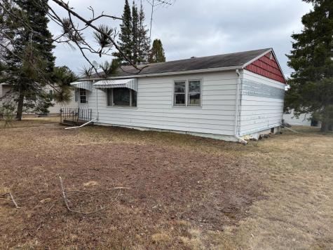512 Memorial Drive Buhl MN 55713