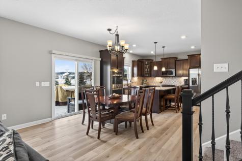 1999 Red Oak Path Shakopee MN 55379