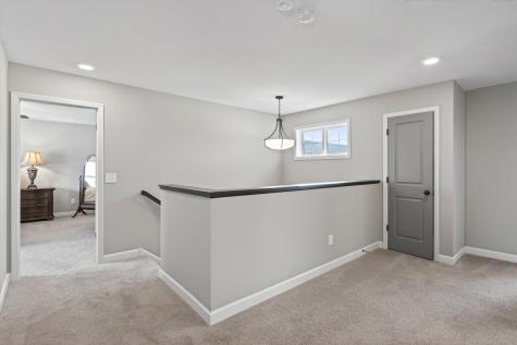 1999 Red Oak Path Shakopee MN 55379