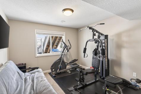 1999 Red Oak Path Shakopee MN 55379