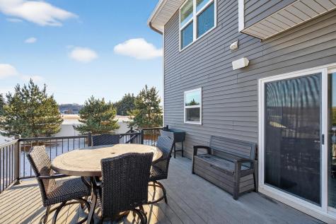 1999 Red Oak Path Shakopee MN 55379