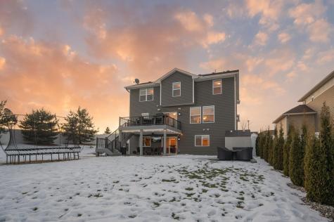 1999 Red Oak Path Shakopee MN 55379