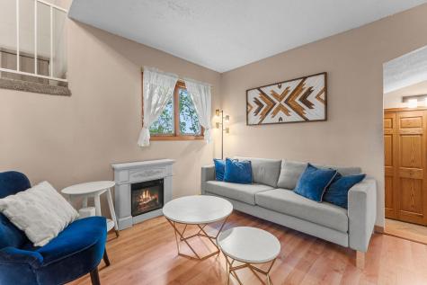 1 Tip Top Lane Mahtomedi MN 55115