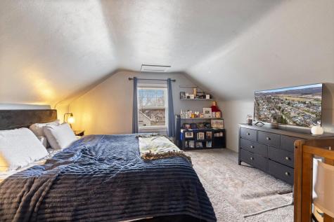 610 11th St S Virginia MN 55792