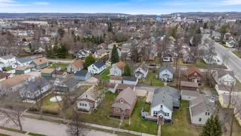 610 11th St S Virginia MN 55792