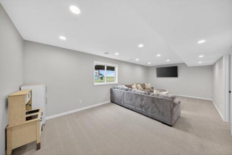 57 4th Avenue SE Kasson MN 55944
