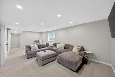 57 4th Avenue SE Kasson MN 55944
