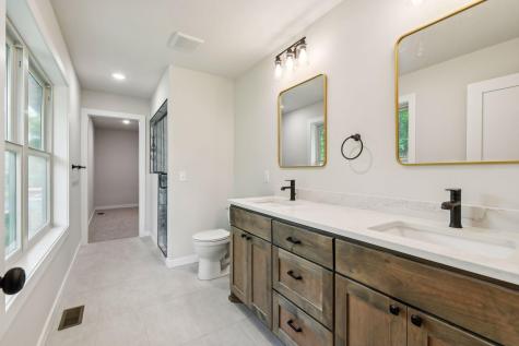 17710 13th Avenue N Plymouth MN 55447