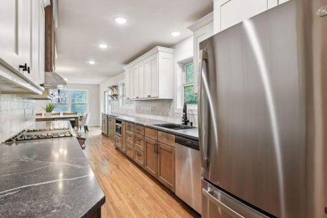 17710 13th Avenue N Plymouth MN 55447