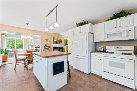 2116 Park Pointe Drive Northfield MN 55057