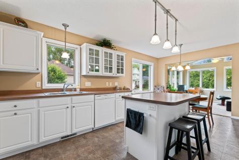 2116 Park Pointe Drive Northfield MN 55057