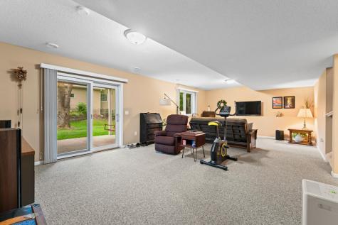 2116 Park Pointe Drive Northfield MN 55057