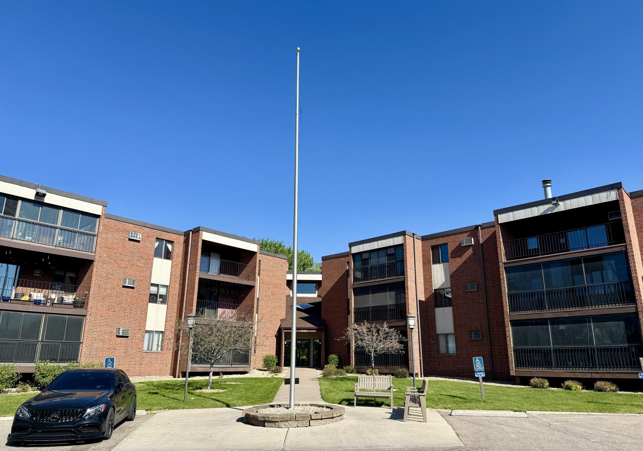 1800 Riverwood Drive Burnsville MN 55337