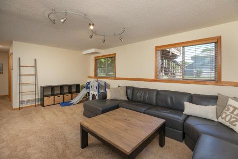 5714 49th Avenue NW Rochester MN 55901