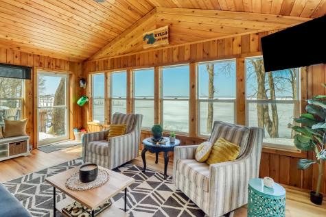 1324 E Shore Drive Detroit Lakes MN 56501