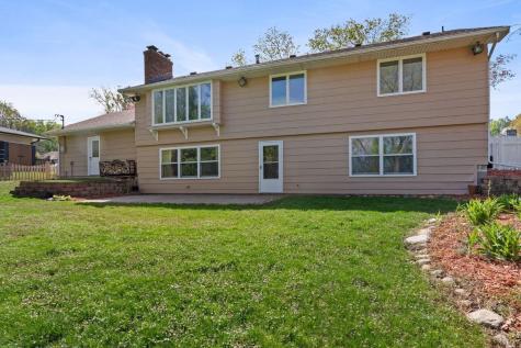 1559 Mccarthy Road Eagan MN 55121