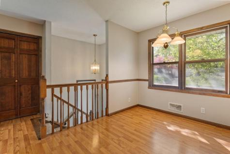 1559 Mccarthy Road Eagan MN 55121