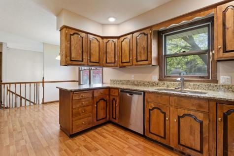 1559 Mccarthy Road Eagan MN 55121