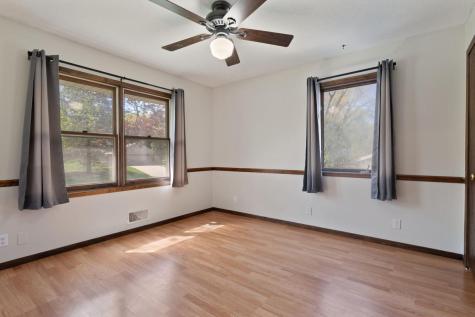 1559 Mccarthy Road Eagan MN 55121