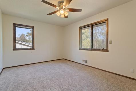 1559 Mccarthy Road Eagan MN 55121
