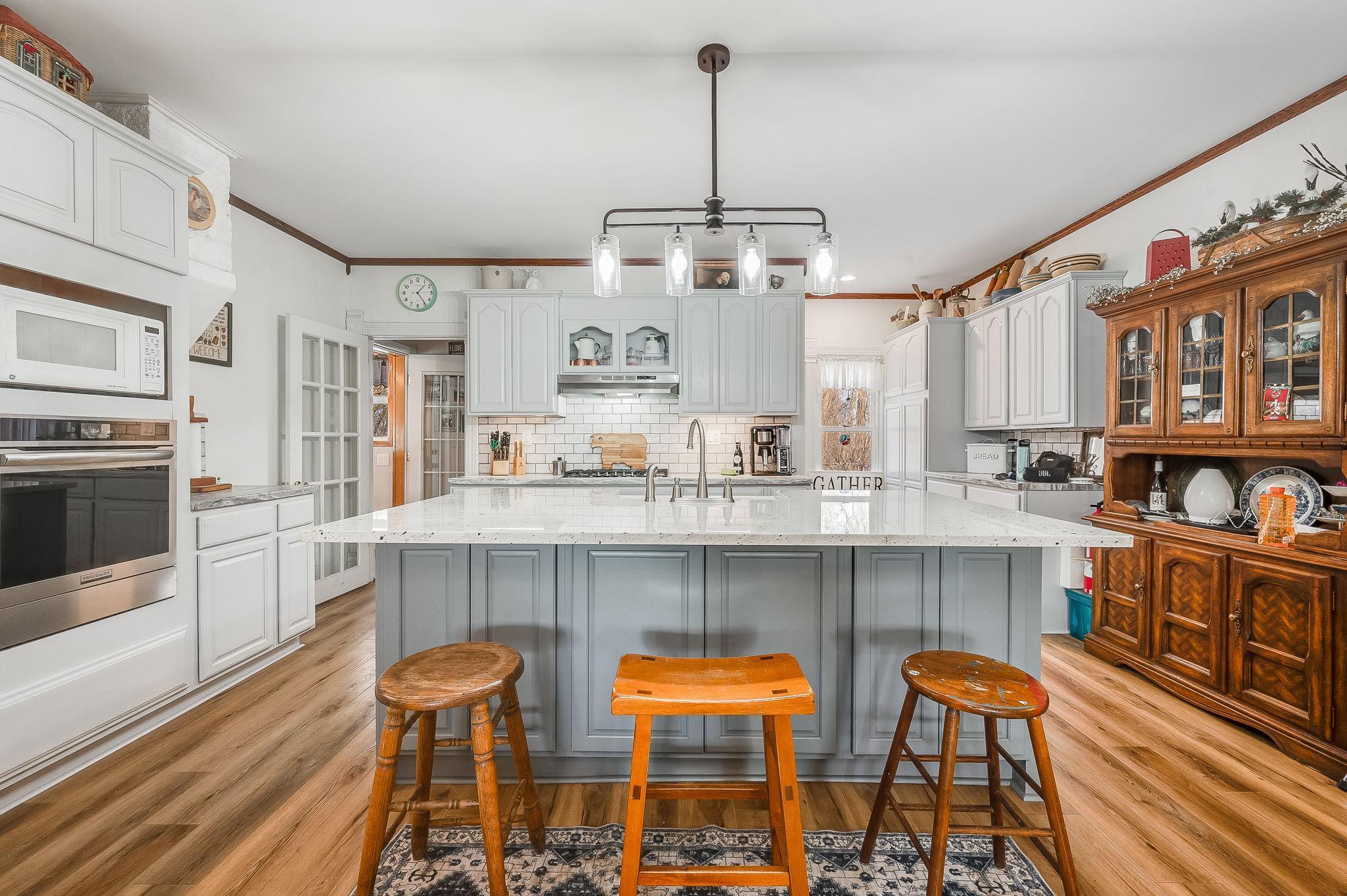 87225 600th Avenue Alpha MN 56111