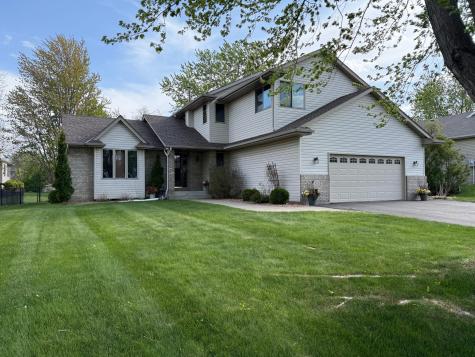 9828 Greenspruce Avenue N Brooklyn Park MN 55443