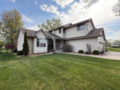 9828 Greenspruce Avenue N Brooklyn Park MN 55443