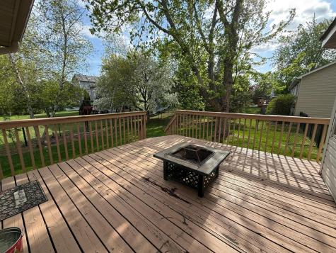 9828 Greenspruce Avenue N Brooklyn Park MN 55443