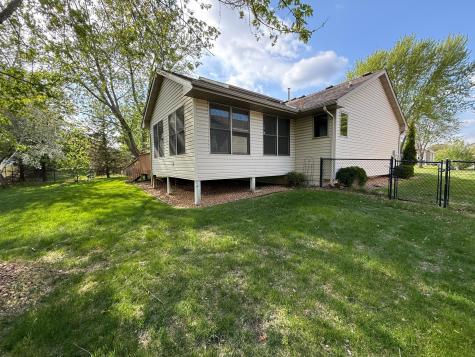9828 Greenspruce Avenue N Brooklyn Park MN 55443