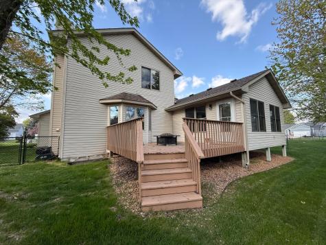 9828 Greenspruce Avenue N Brooklyn Park MN 55443