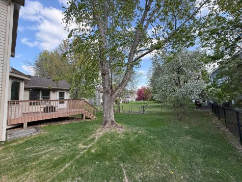 9828 Greenspruce Avenue N Brooklyn Park MN 55443