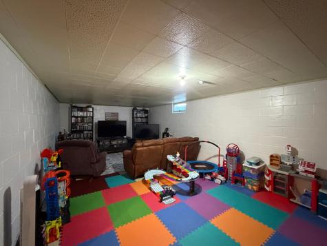 610 W Elizabeth Street Edgerton MN 56128