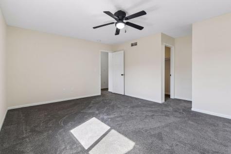 634 Roundhouse Street Shakopee MN 55379