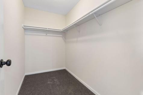 634 Roundhouse Street Shakopee MN 55379