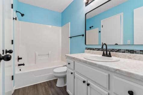 634 Roundhouse Street Shakopee MN 55379