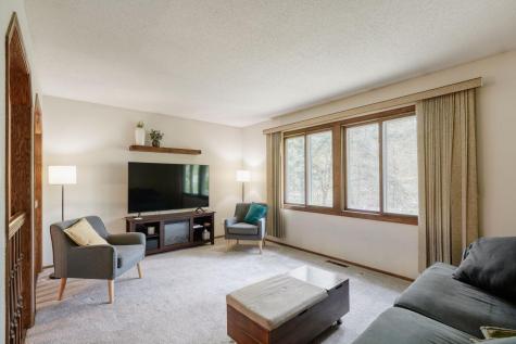 7811 118th Avenue N Champlin MN 55316