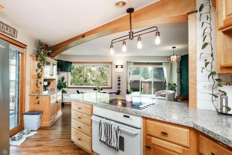 2326 26 1/2 Avenue S Fargo ND 58103