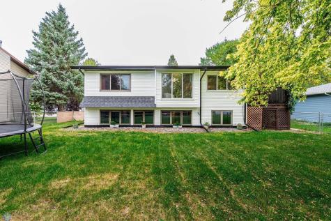 2326 26 1/2 Avenue S Fargo ND 58103