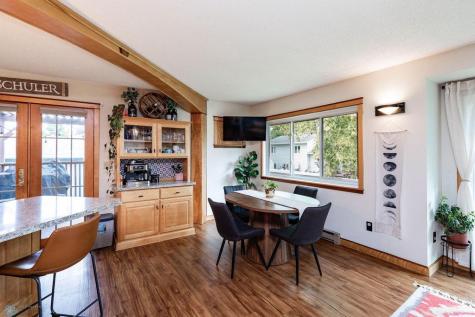 2326 26 1/2 Avenue S Fargo ND 58103