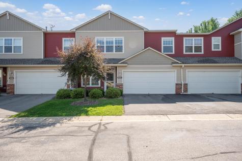 5044 Schumard Court SE Rochester MN 55904