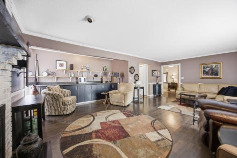 171 N Woodcrest Drive N Fargo ND 58102