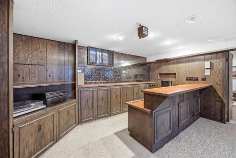 171 N Woodcrest Drive N Fargo ND 58102