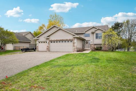 23092 Navajo Street NW Saint Francis MN 55070