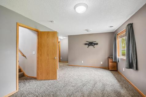 23092 Navajo Street NW Saint Francis MN 55070